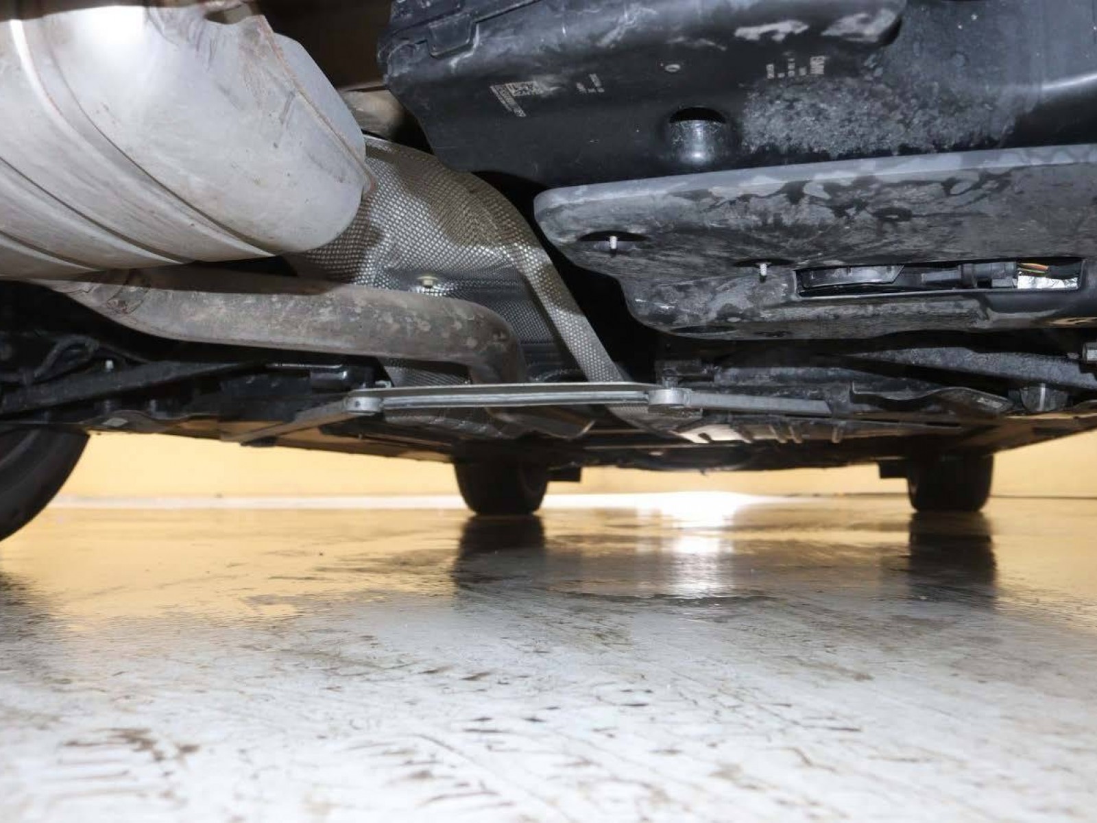 BMW - SERIE 1 F70 - #850096 - 27