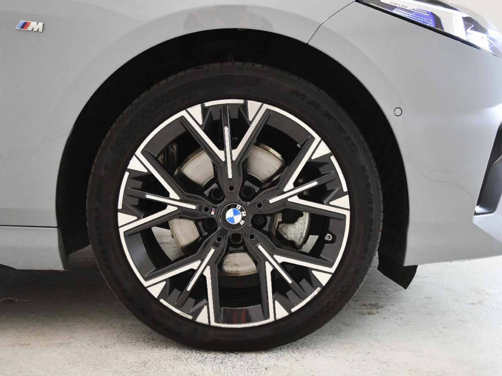 BMW - SERIE 1 F70 - #850095 - 14