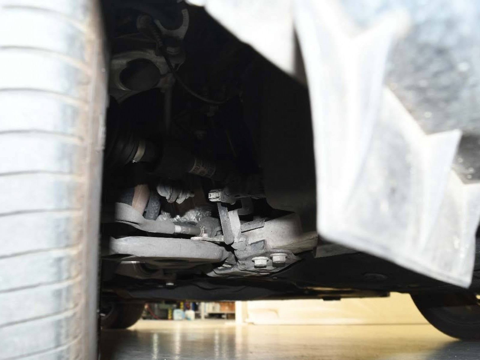 BMW - SERIE 1 F70 - #850095 - 29