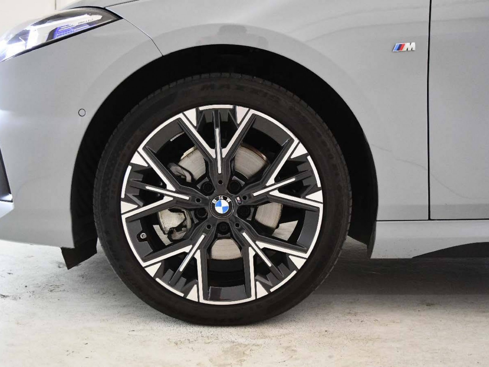 BMW - SERIE 1 F70 - #850095 - 23