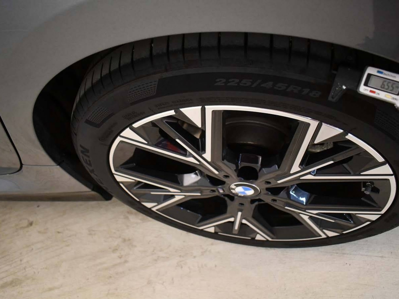 BMW - SERIE 1 F70 - #850094 - 30