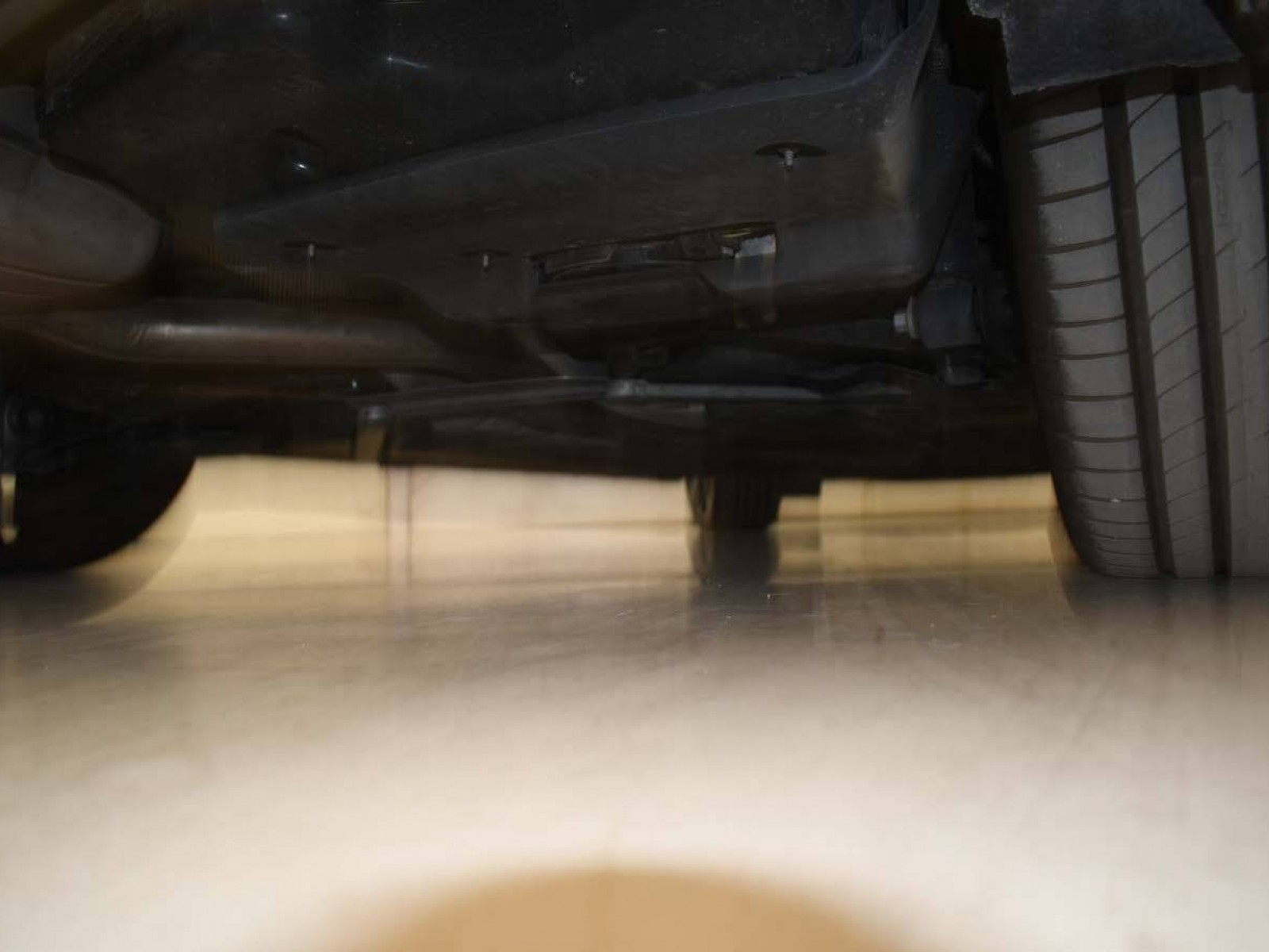 BMW - SERIE 1 F70 - #850094 - 22