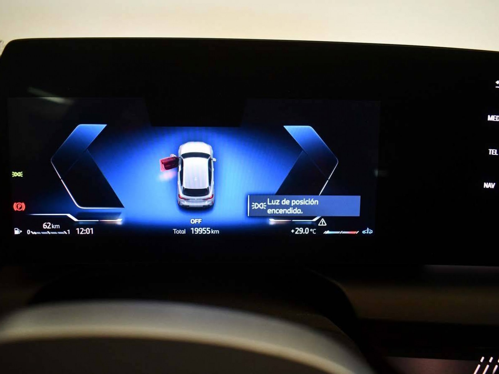 BMW - SERIE 1 F70 - #850093 - 6