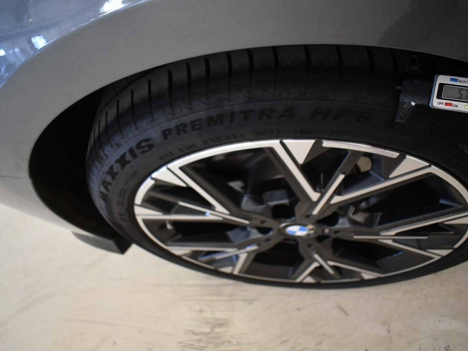 BMW - SERIE 1 F70 - #850093 - 34