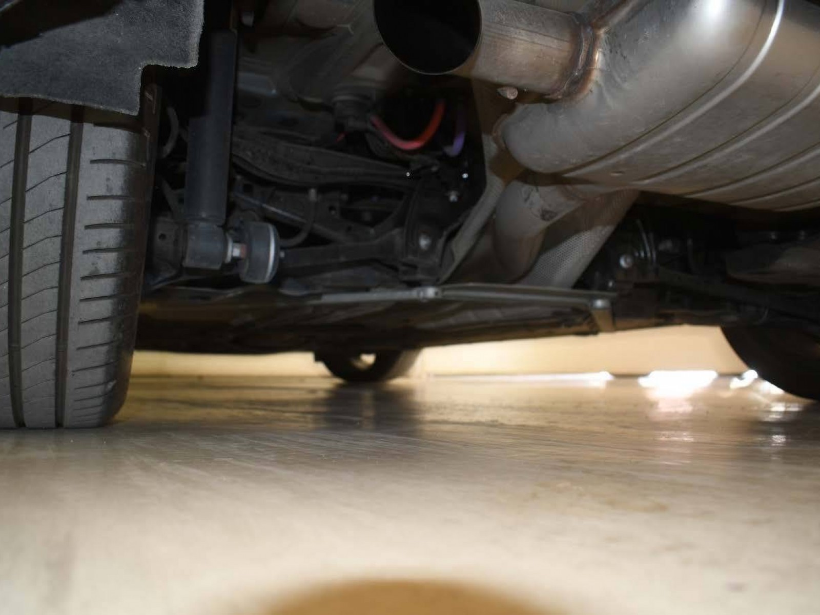 BMW - SERIE 1 F70 - #850093 - 29