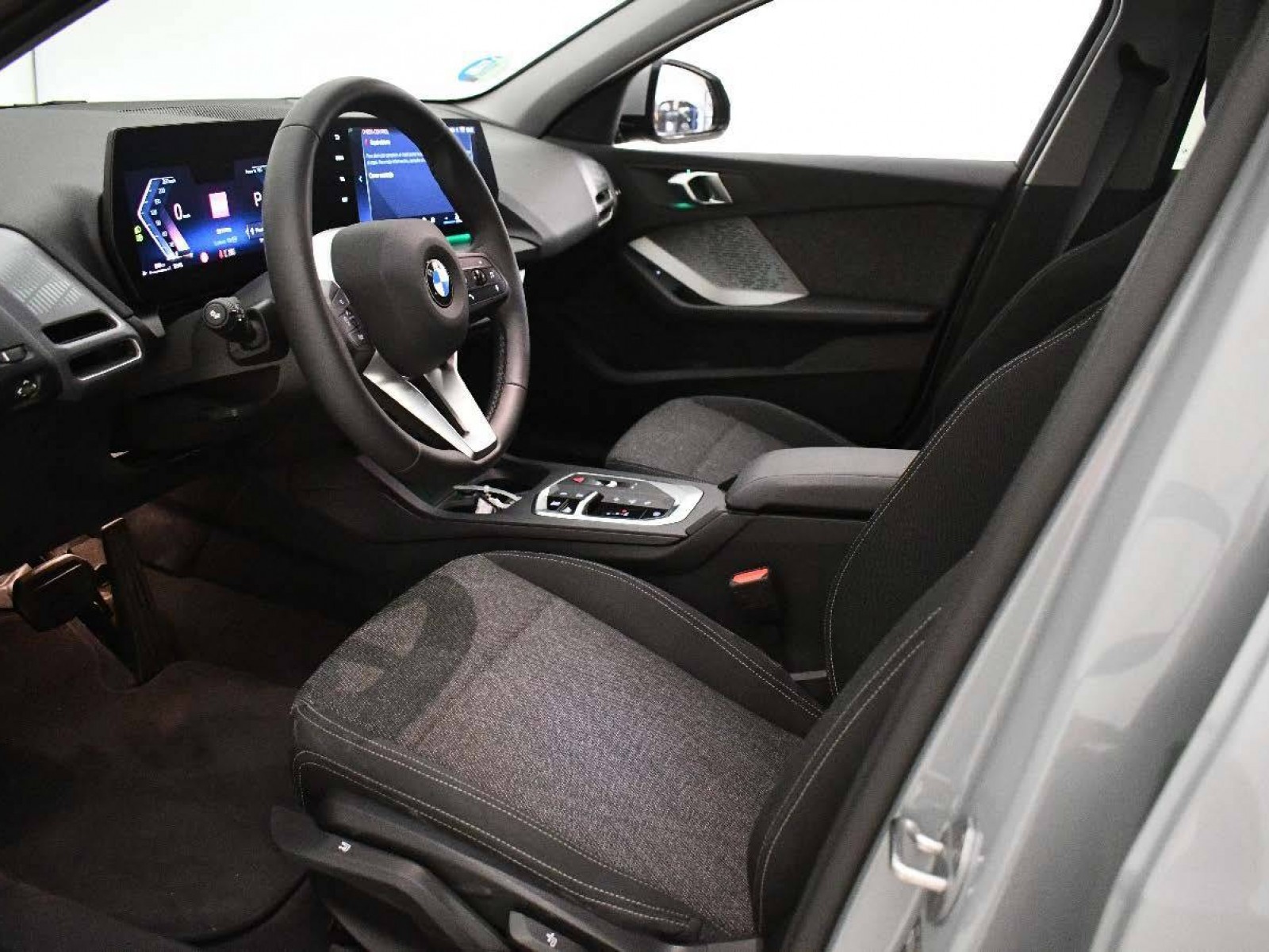 BMW - SERIE 1 F70 - #850092 - 5