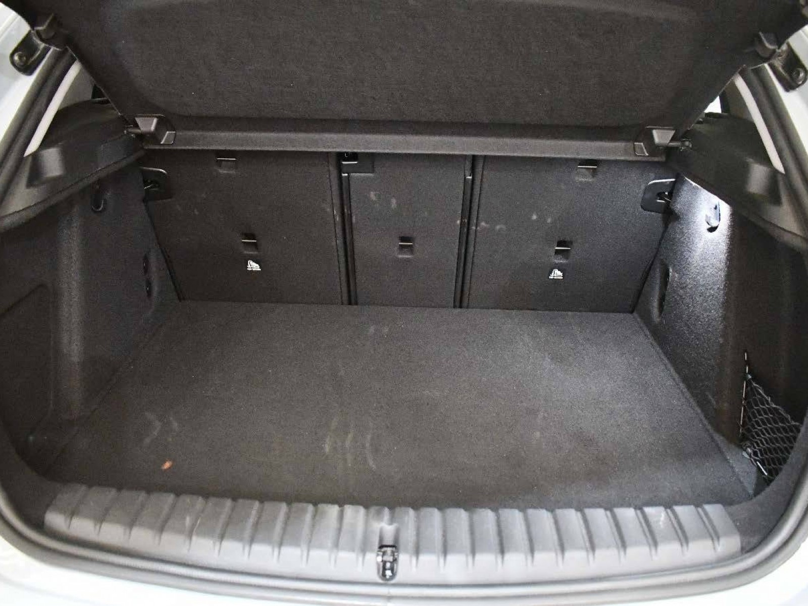 BMW - SERIE 1 F70 - #850092 - 10