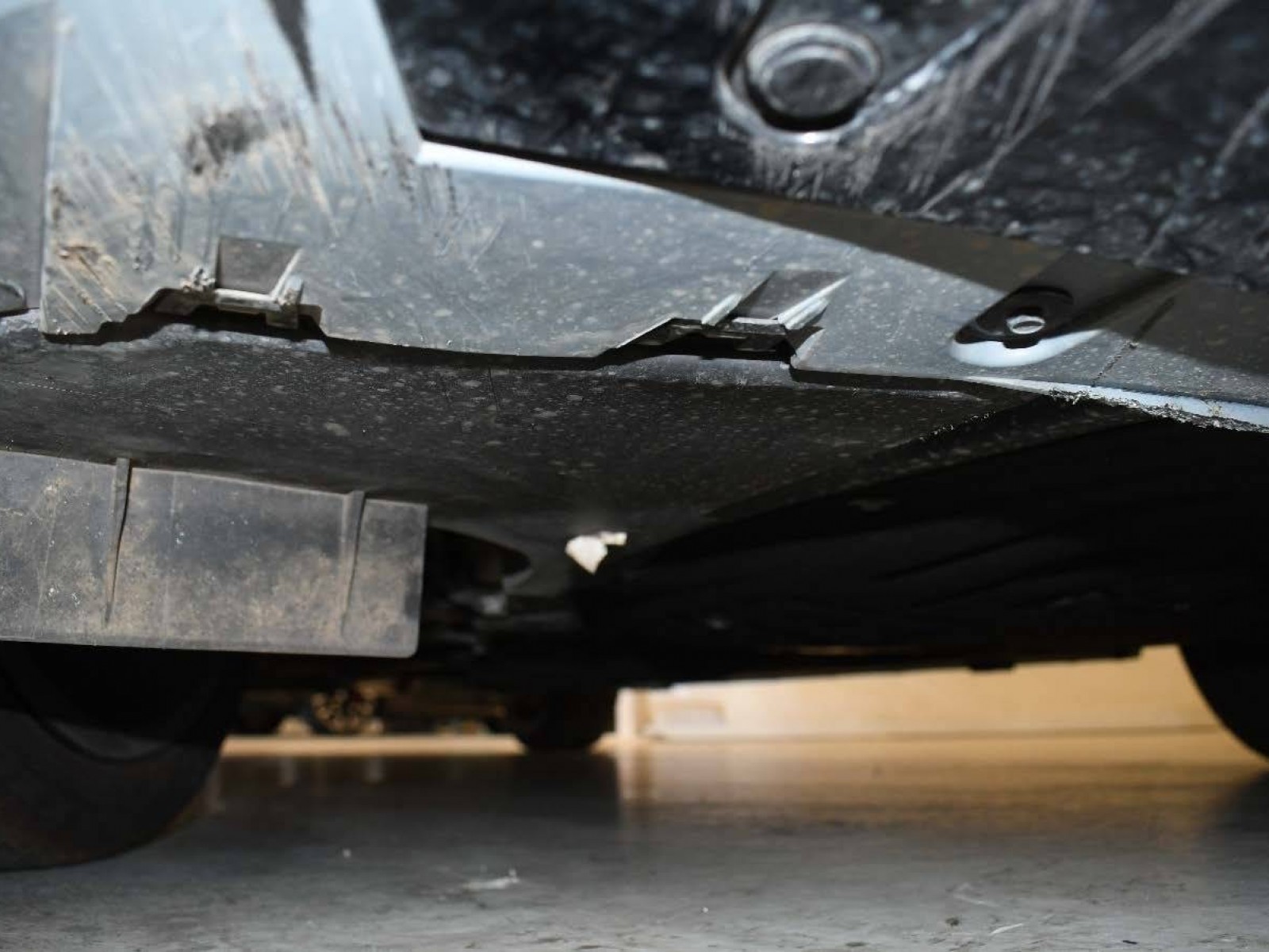 BMW - SERIE 1 F70 - #850092 - 32