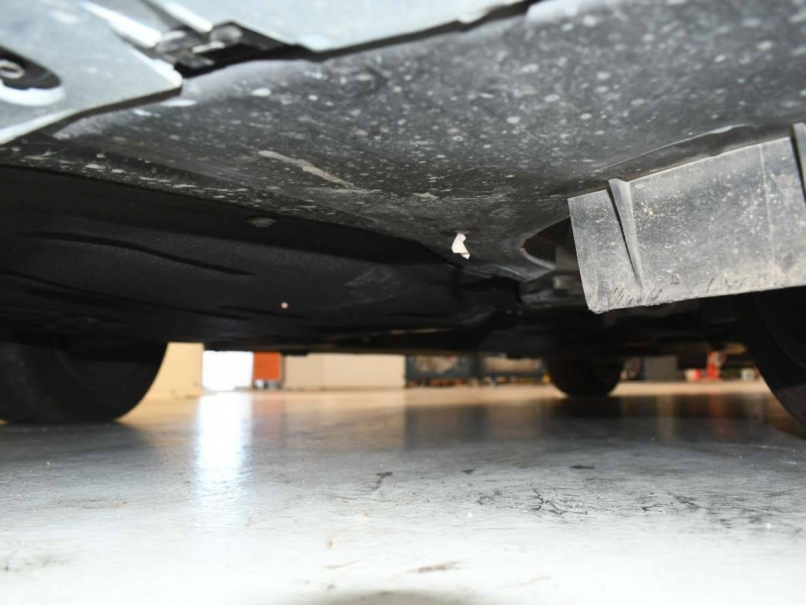 BMW - SERIE 1 F70 - #850092 - 24