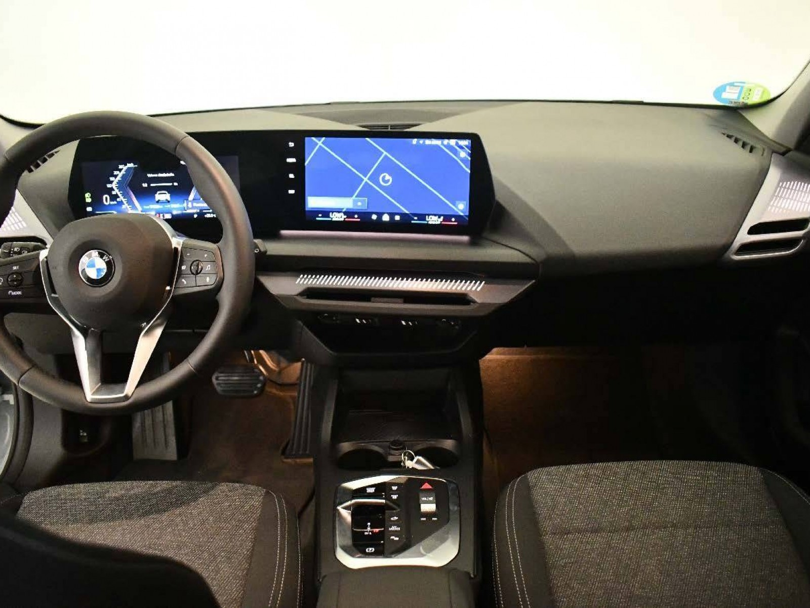 BMW - SERIE 1 F70 - #850074 - 9