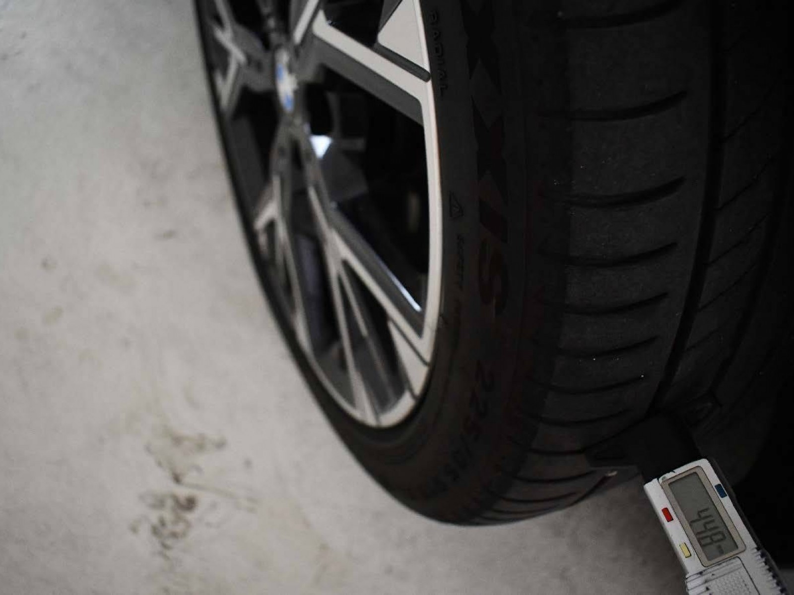 BMW - SERIE 1 F70 - #850074 - 31