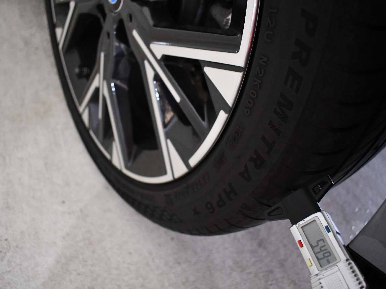 BMW - SERIE 1 F70 - #850074 - 30