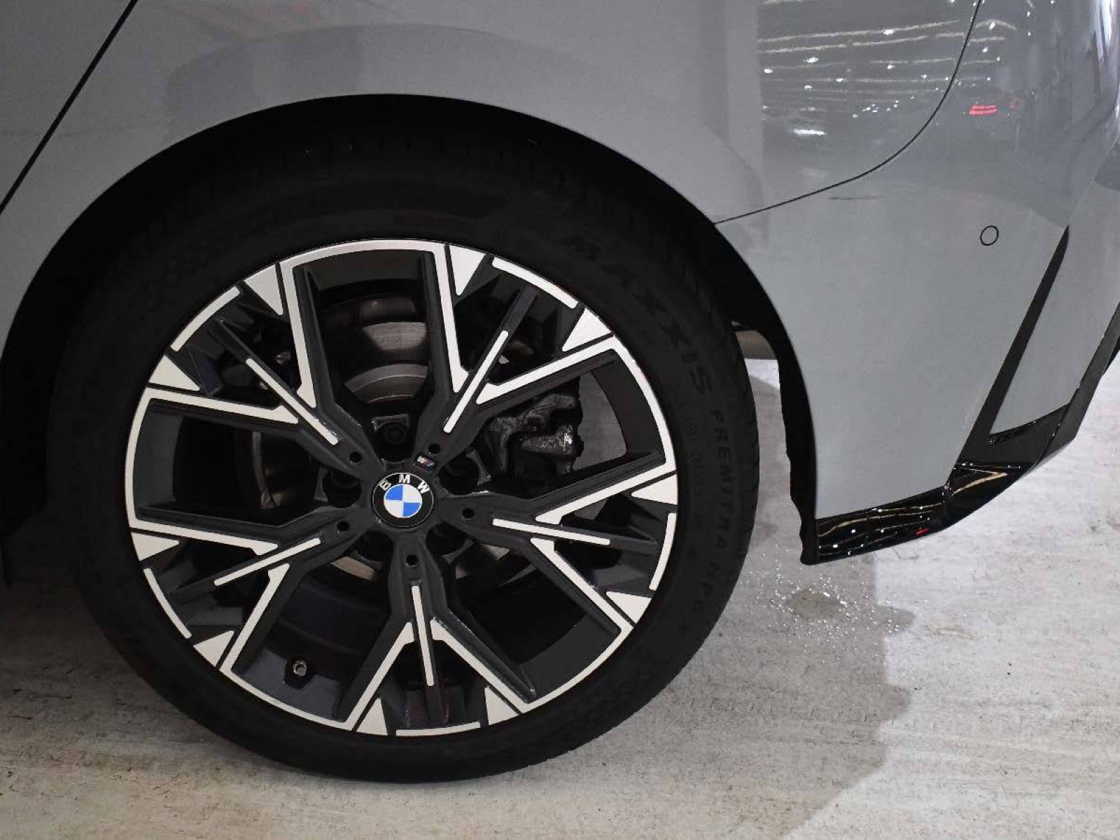 BMW - SERIE 1 F70 - #850074 - 21