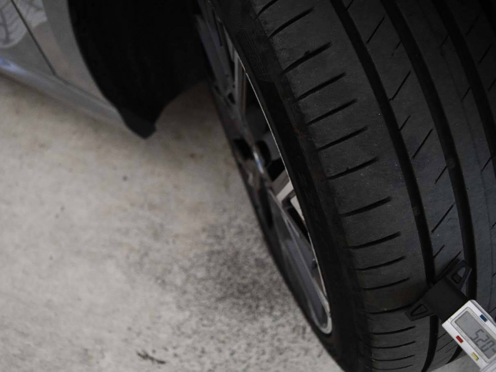 BMW - SERIE 1 F70 - #850108 - 35