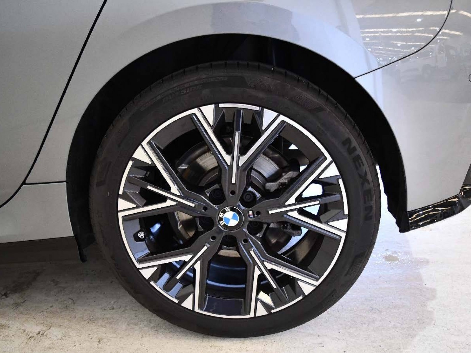 BMW - SERIE 1 F70 - #850108 - 29