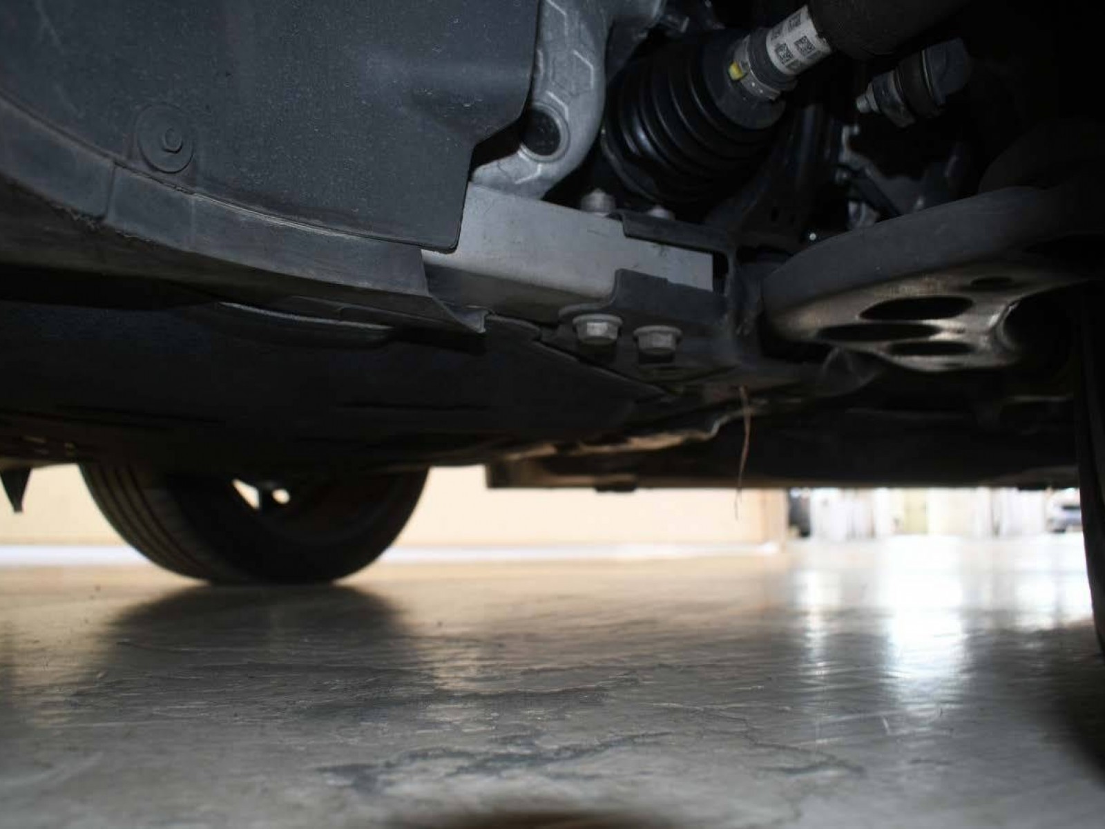 BMW - SERIE 1 F70 - #850246 - 33