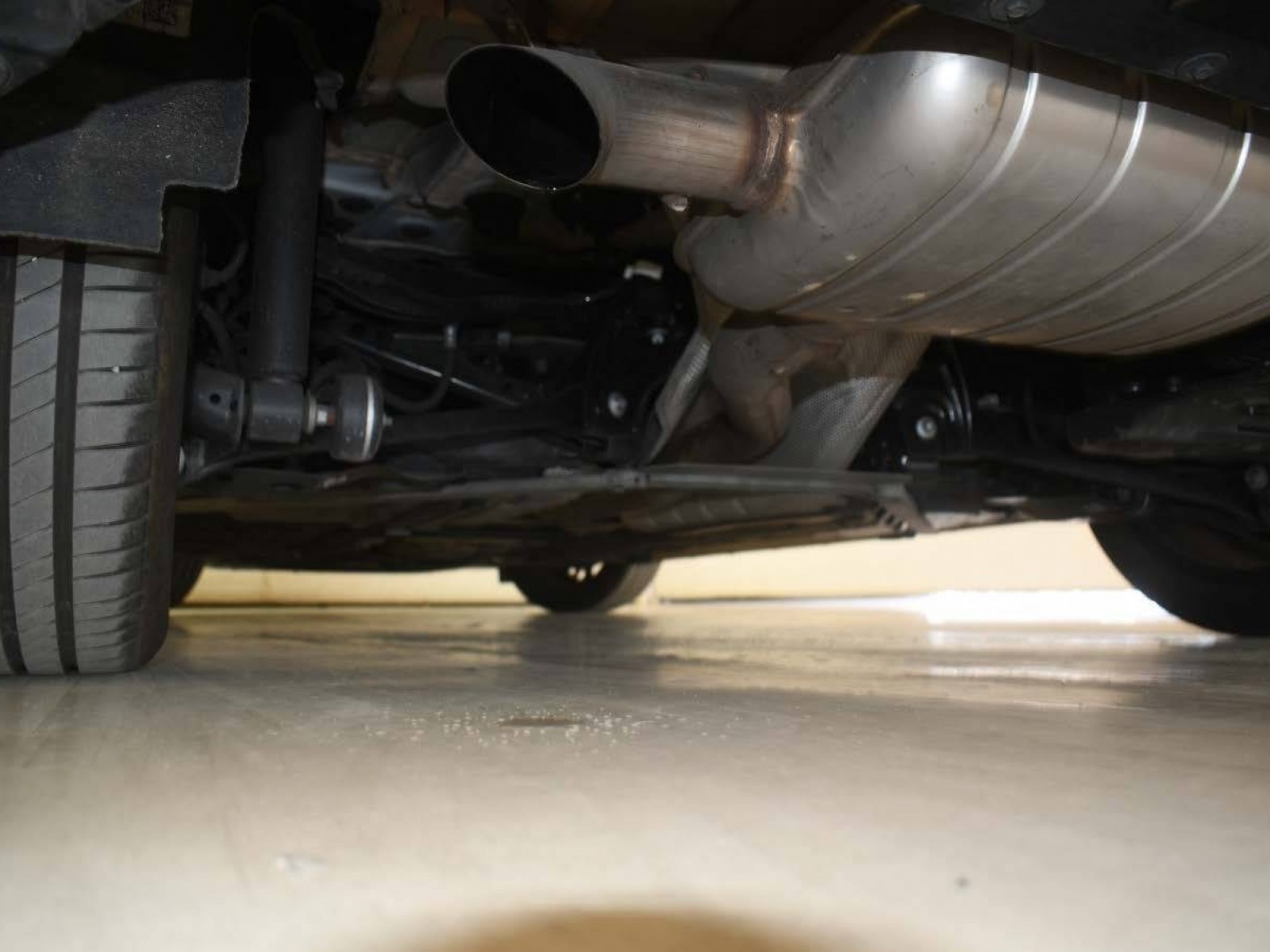 BMW - SERIE 1 F70 - #850246 - 32