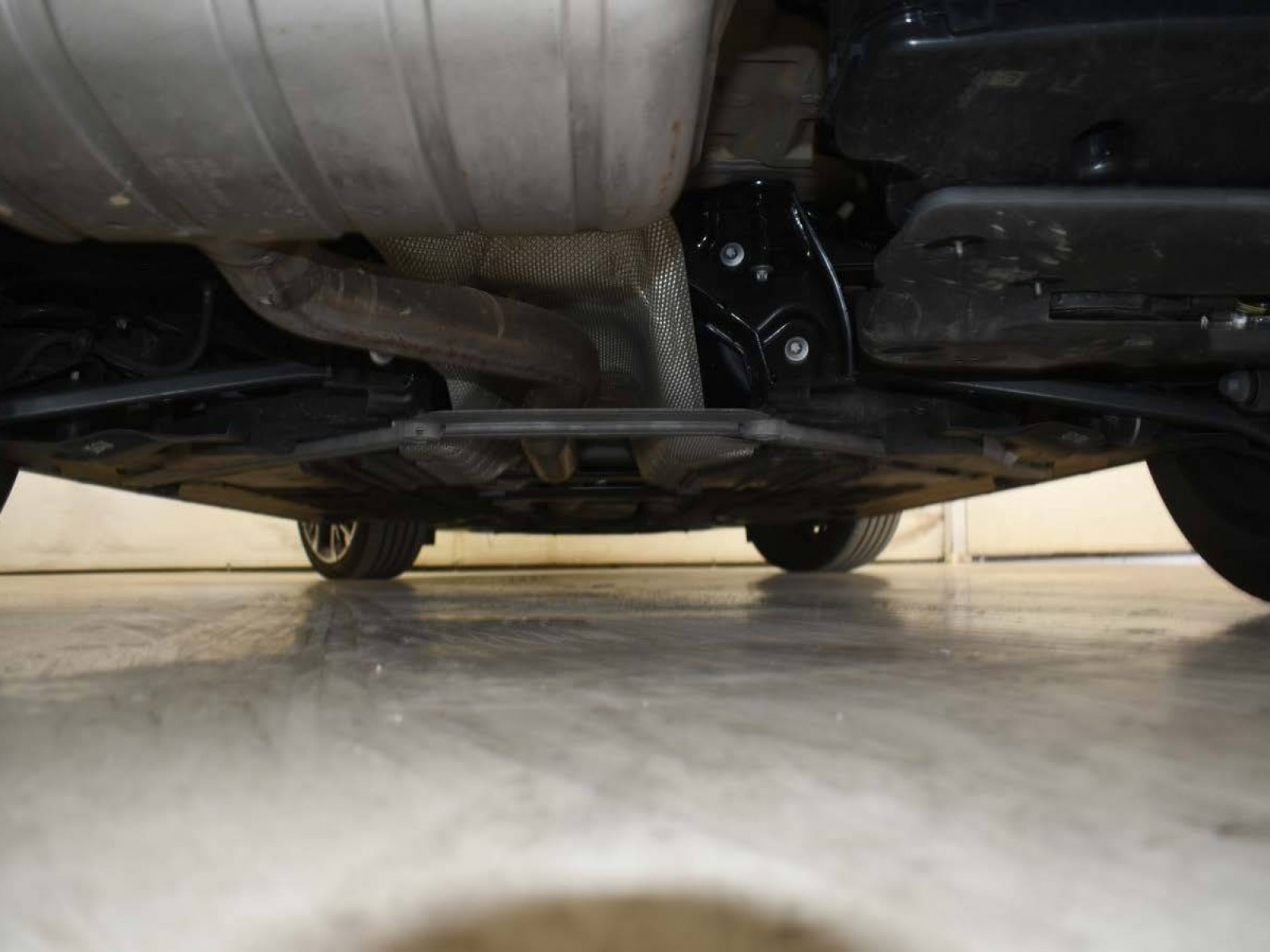 BMW - SERIE 1 F70 - #850246 - 43