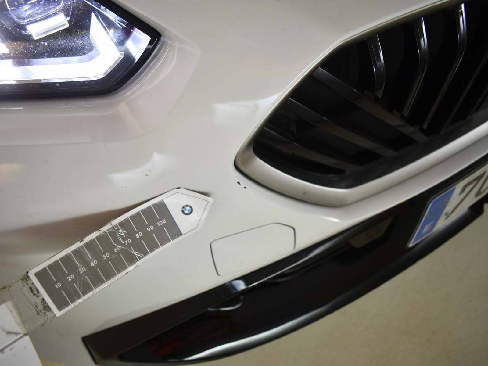 BMW - SERIE 1 F70 - #850246 - 26