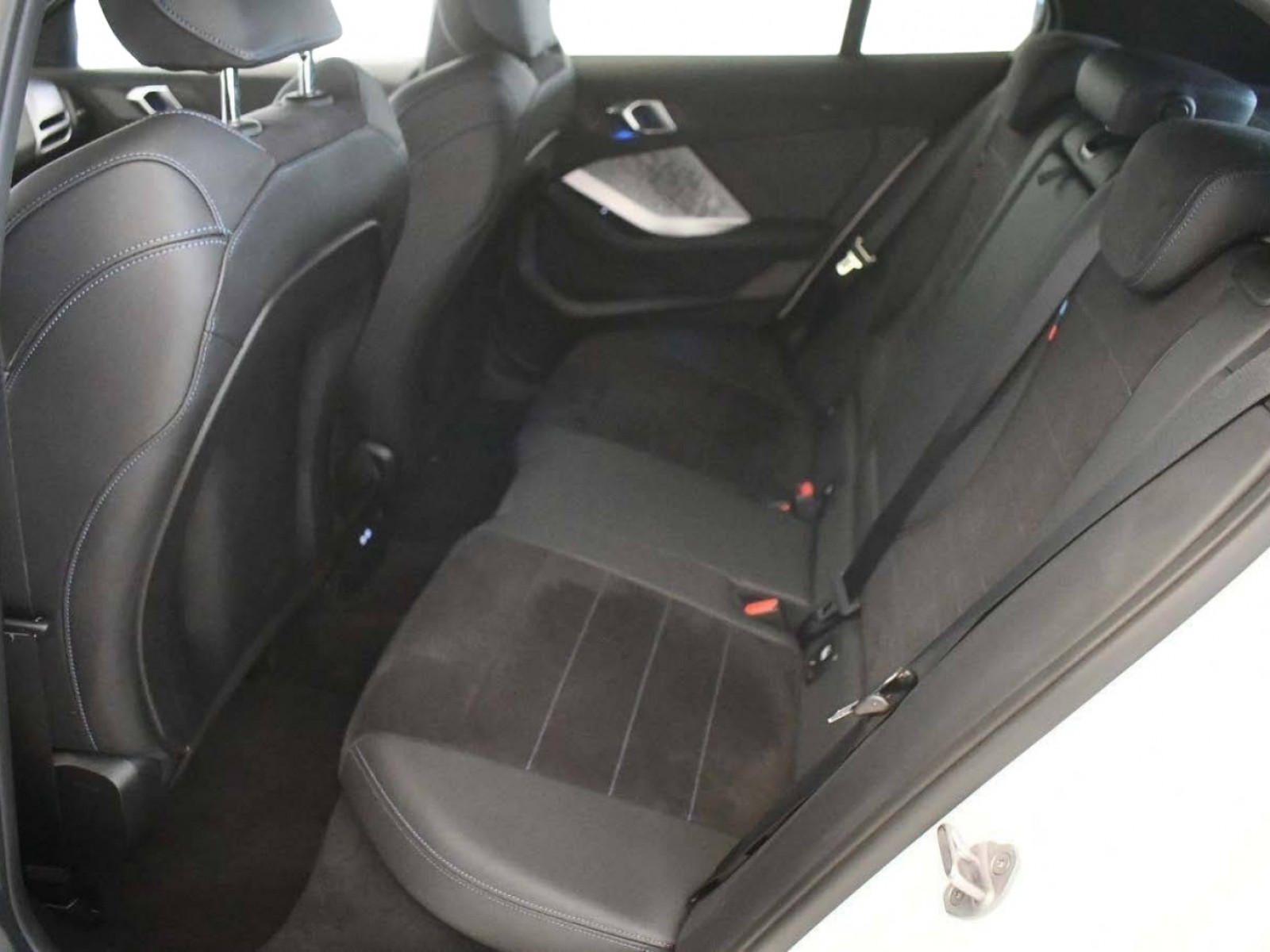 BMW - SERIE 1 F70 - #850246 - 2