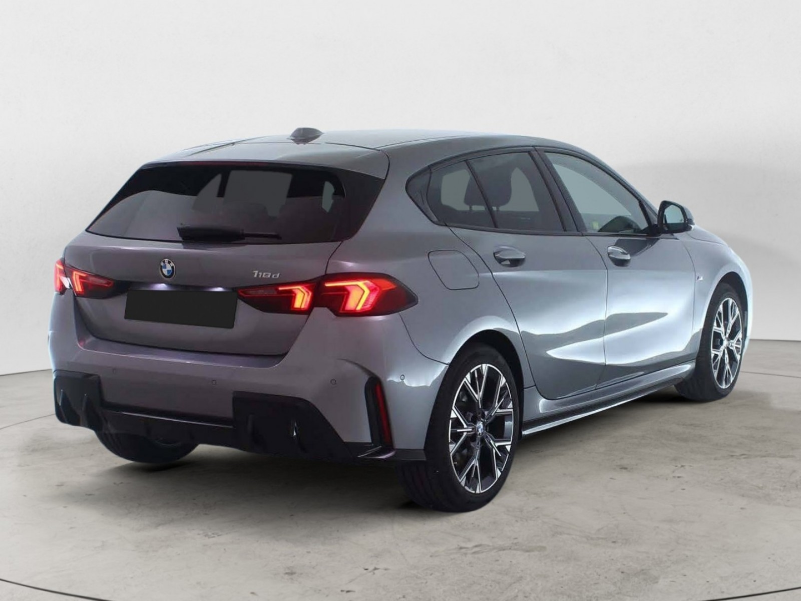 BMW - SERIE 1 F70 - #850108 - 45