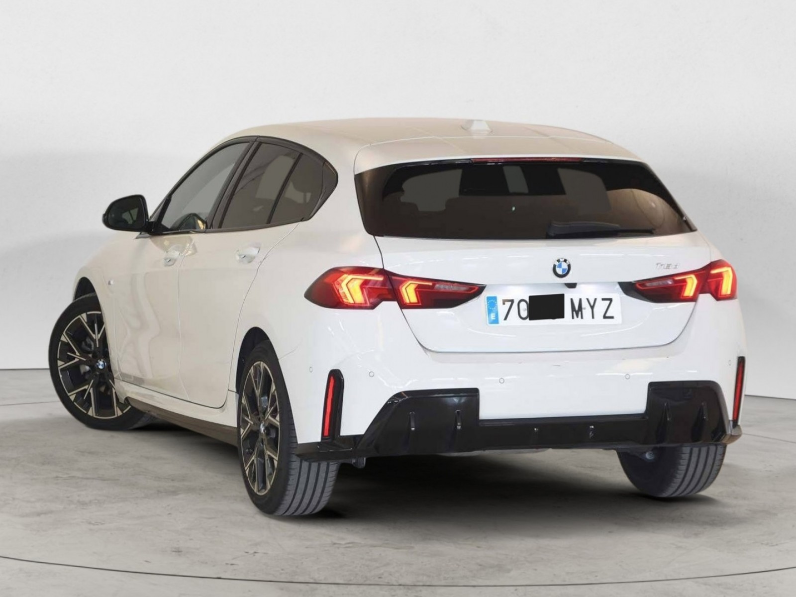 BMW - SERIE 1 F70 - #850246 - 47