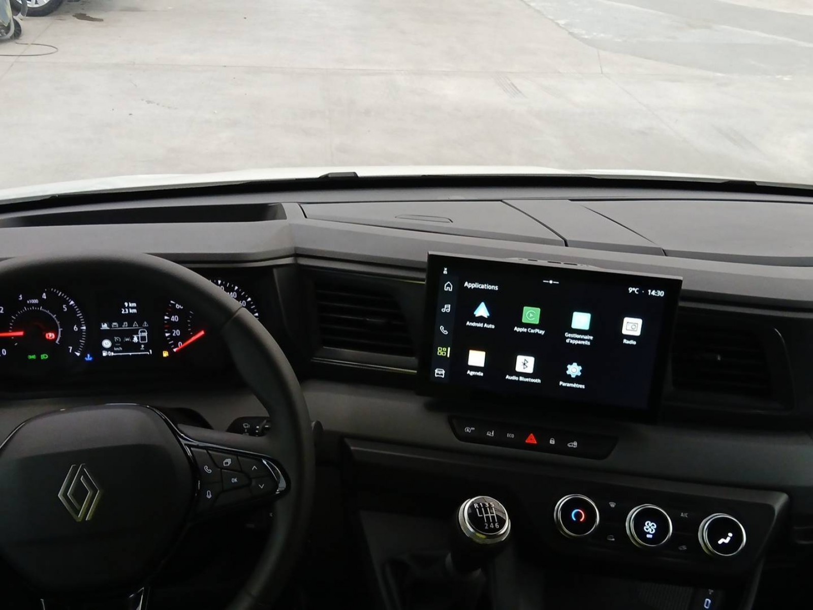 RENAULT - MASTER VAN - #841505 - 11