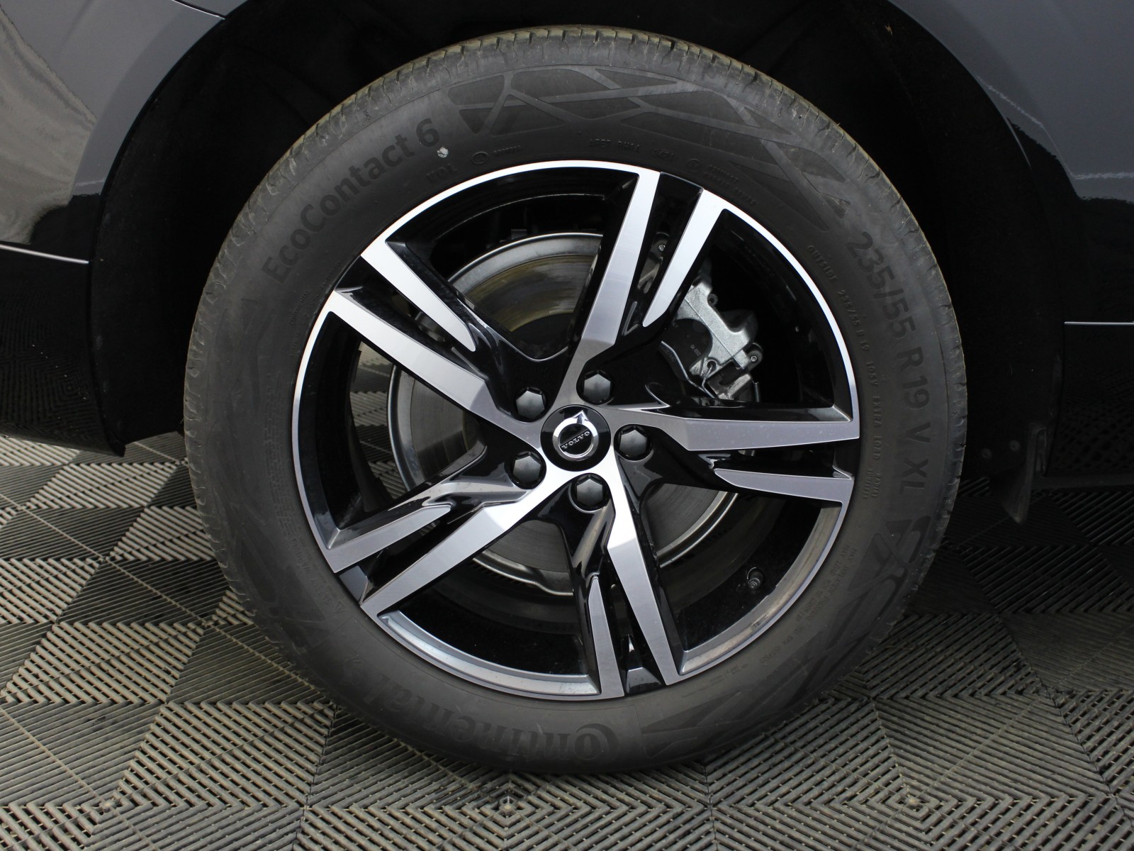 VOLVO - XC60 - #181707 - 6