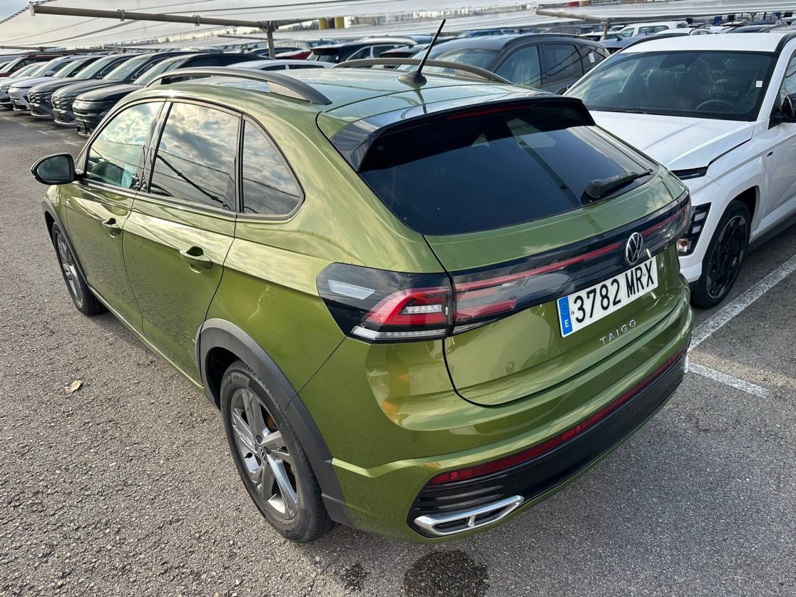 VOLKSWAGEN - TAIGO - #851037 - 1