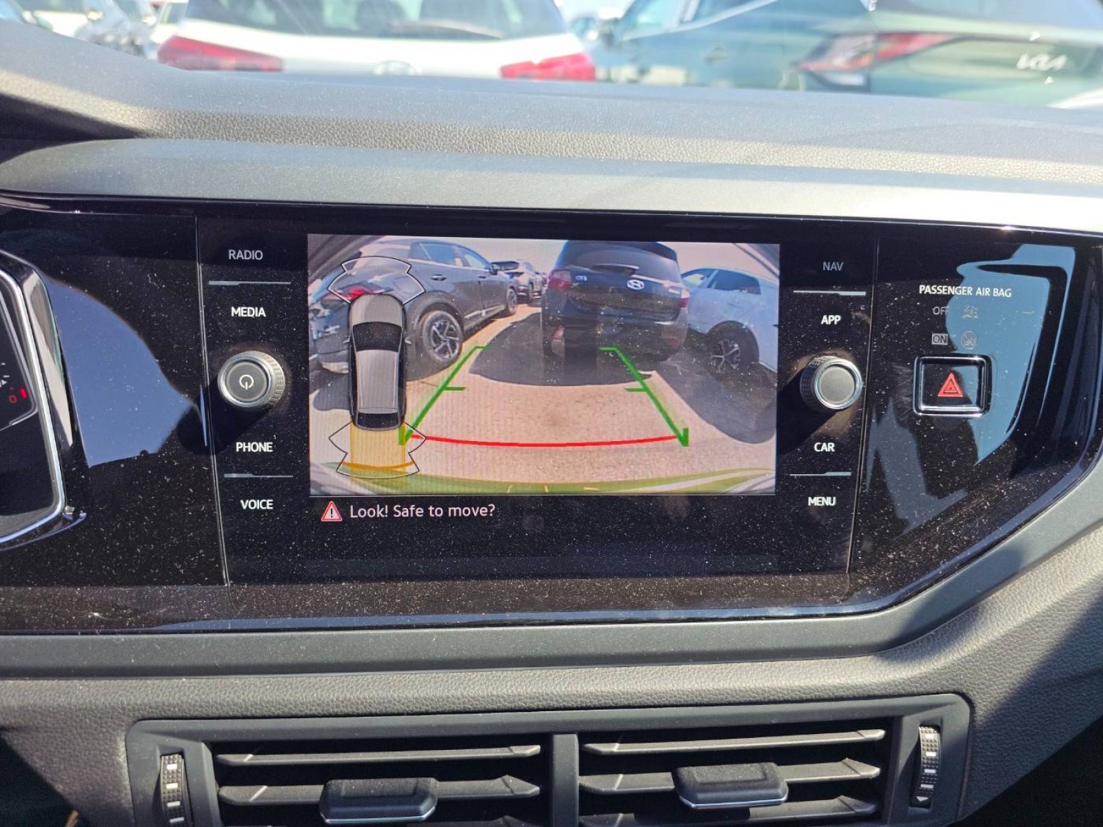 VOLKSWAGEN - TAIGO - #851053 - 6