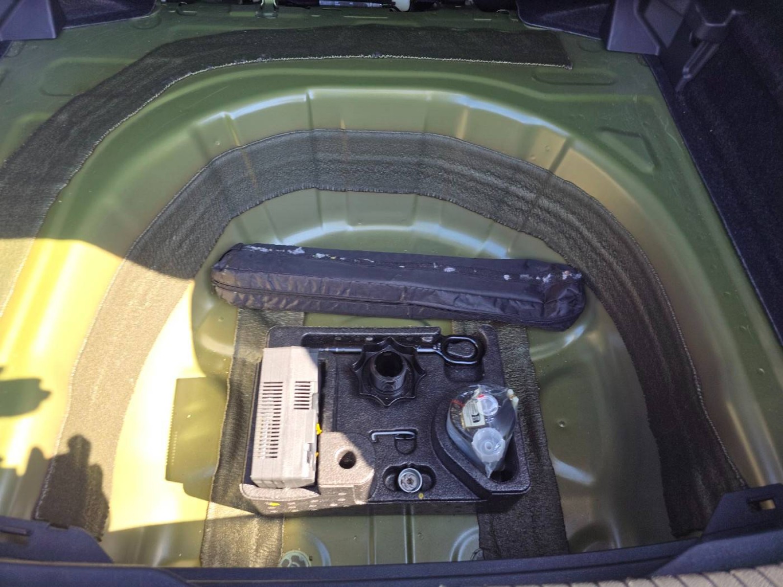 VOLKSWAGEN - TAIGO - #851053 - 17