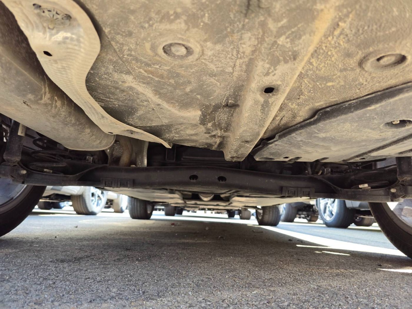 VOLKSWAGEN - TAIGO - #851053 - 32