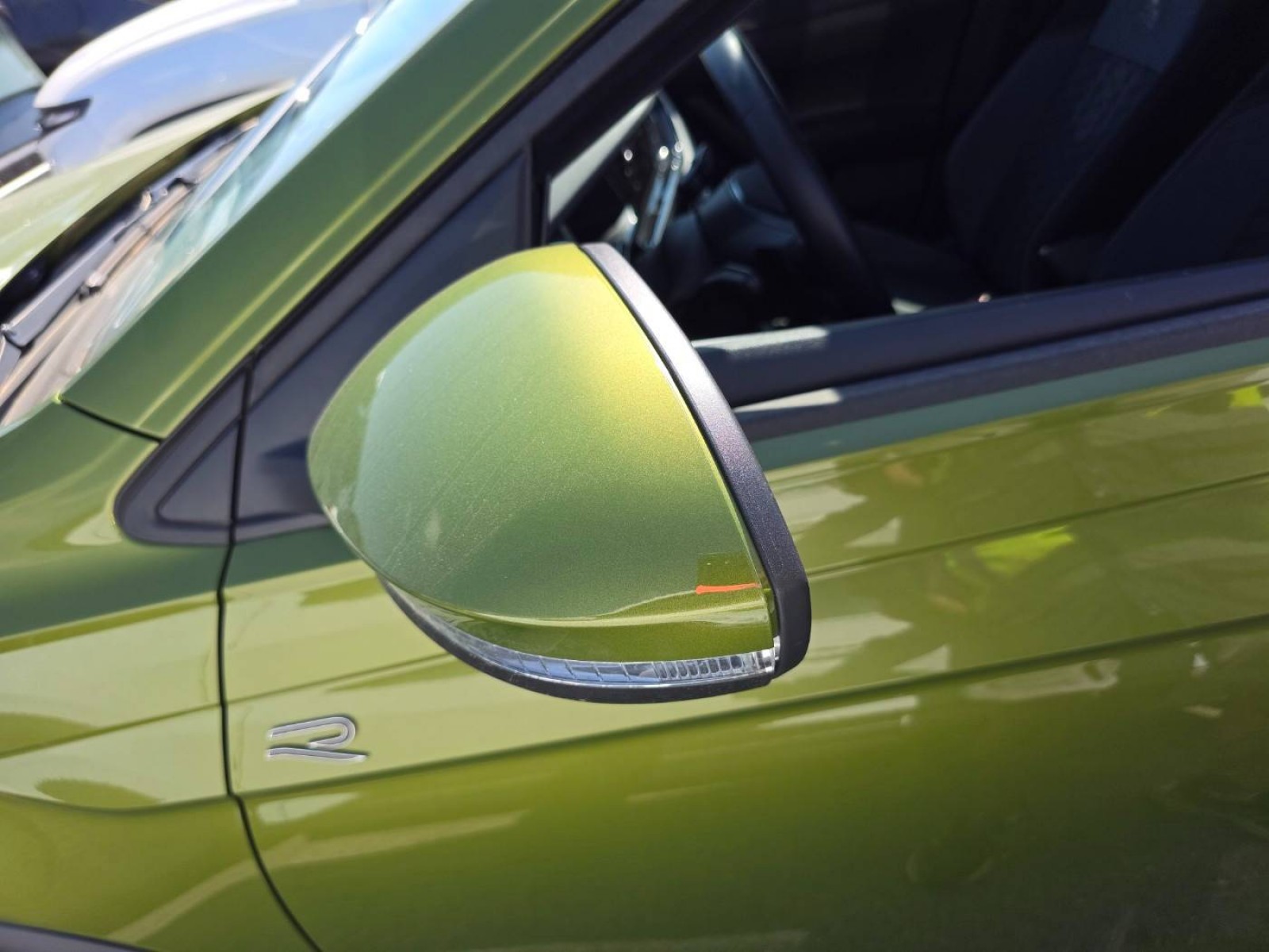 VOLKSWAGEN - TAIGO - #851053 - 28