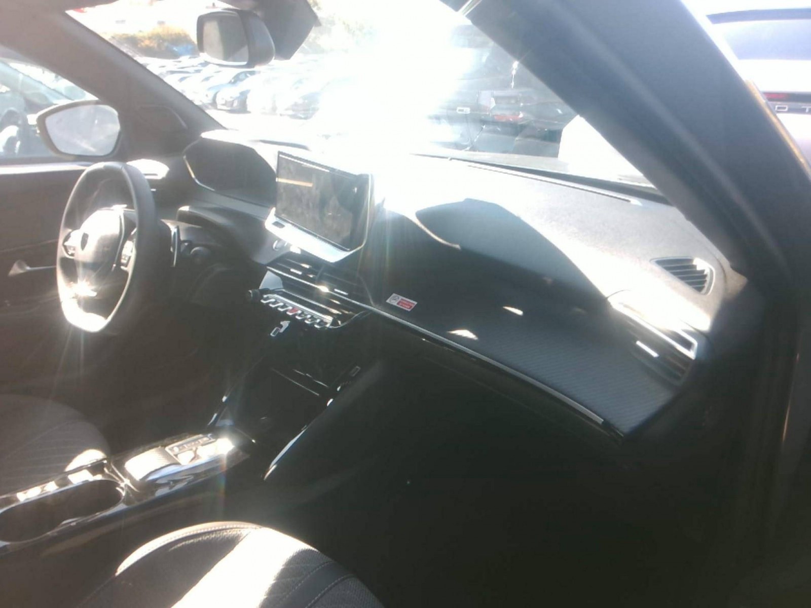 PEUGEOT - 2008 - #850905 - 2