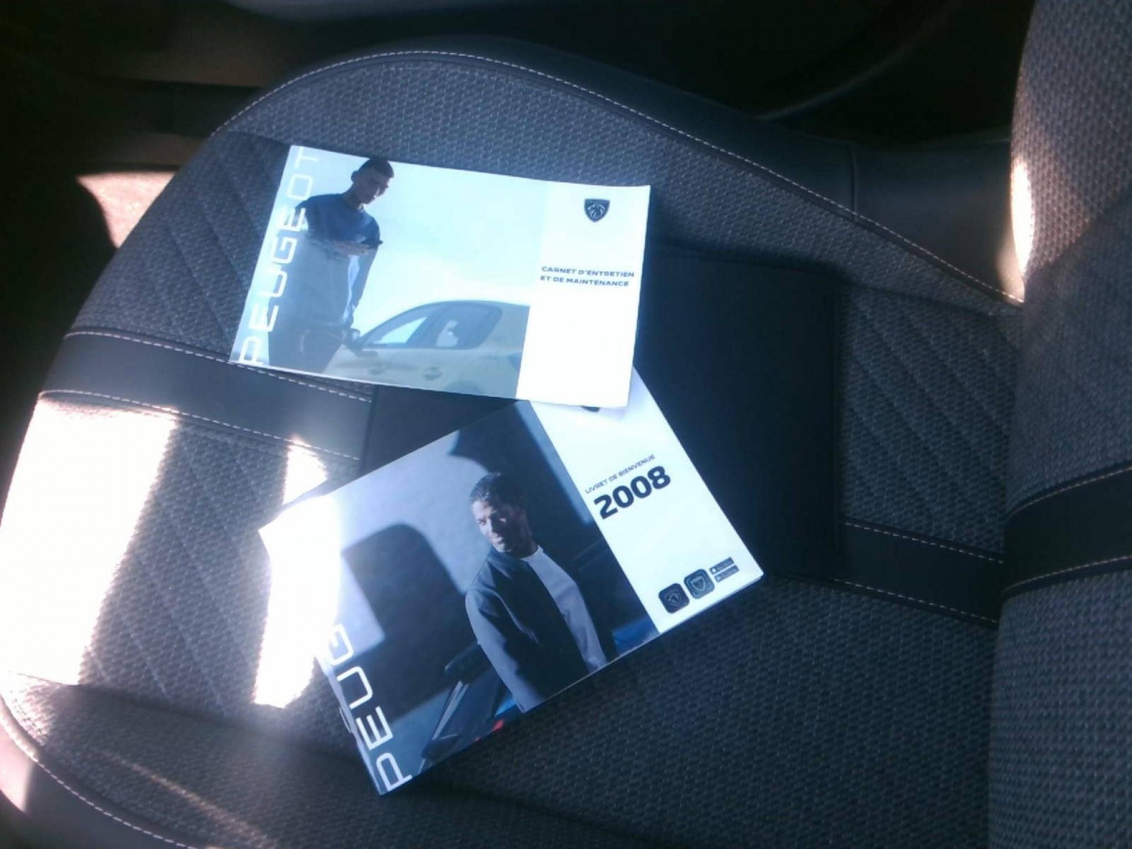 PEUGEOT - 2008 - #850905 - 4