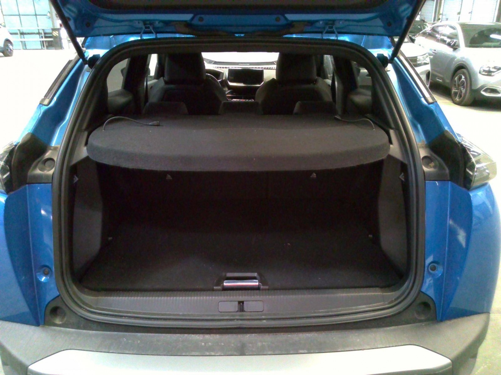 PEUGEOT - 2008 - #850911 - 5