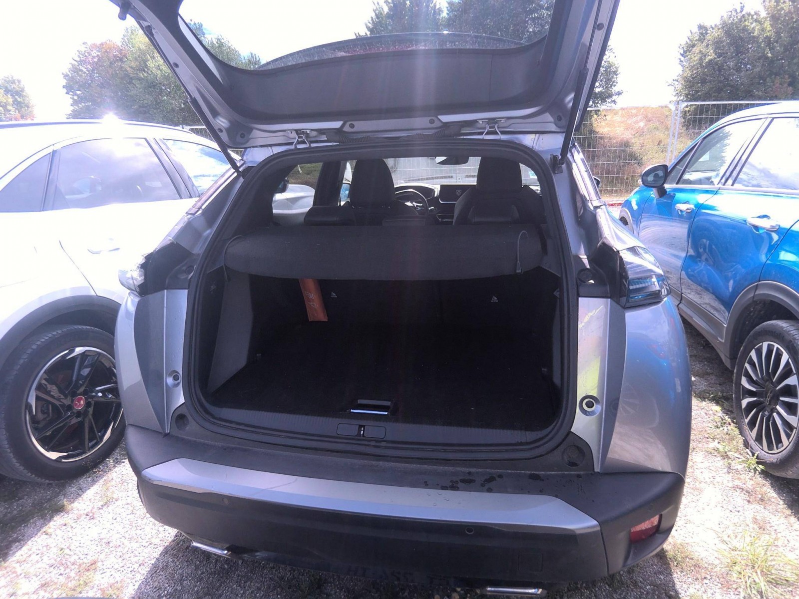 PEUGEOT - 2008 - #850917 - 5