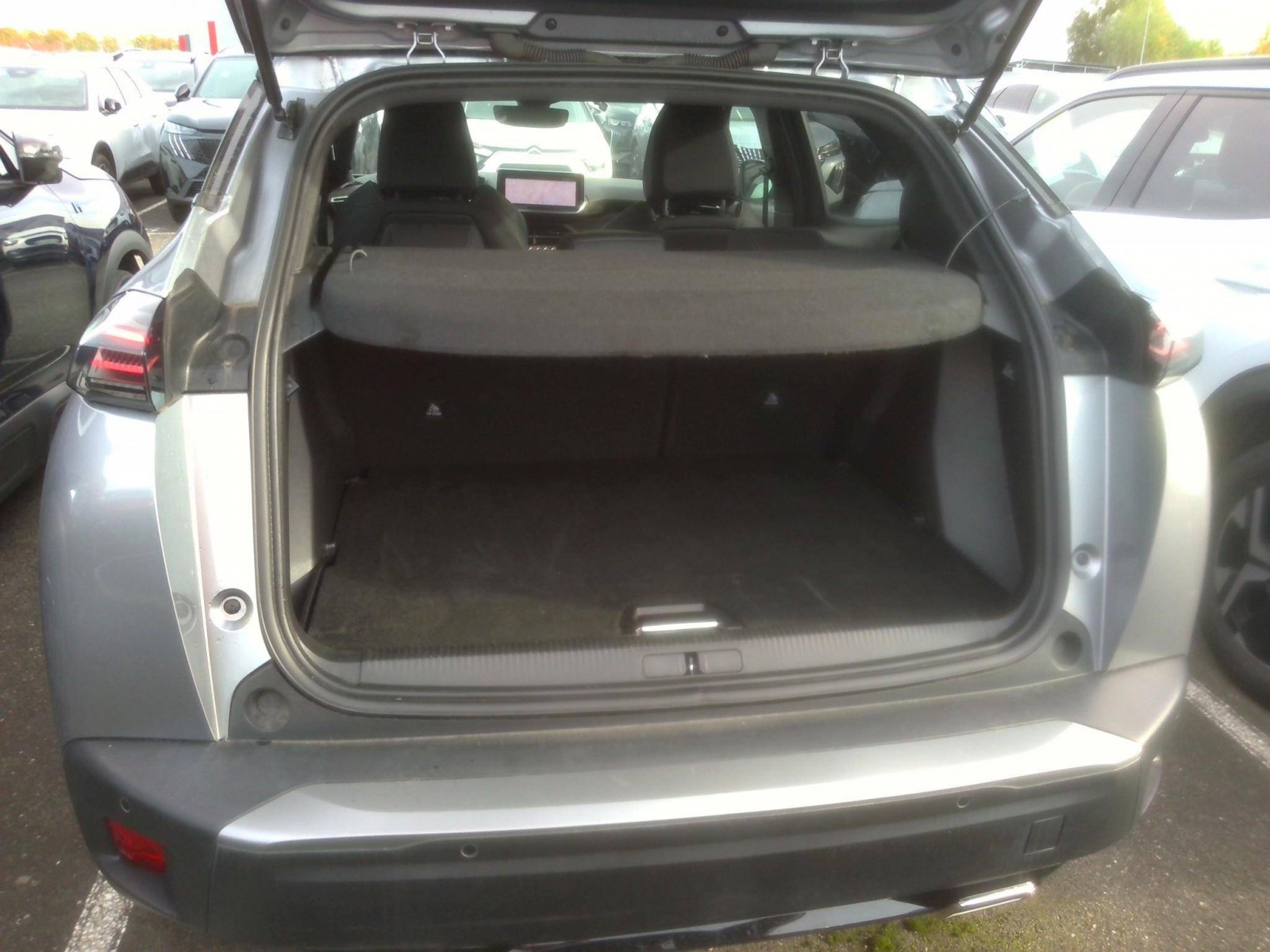 PEUGEOT - 2008 - #850918 - 5