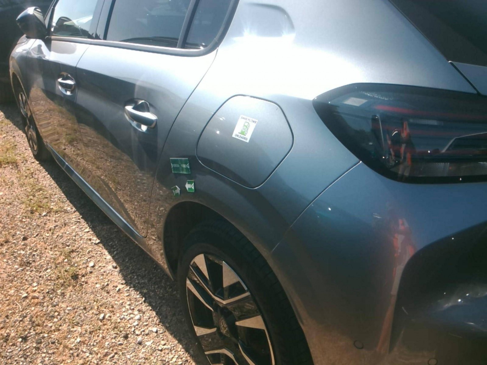 PEUGEOT - 208 - #850931 - 12