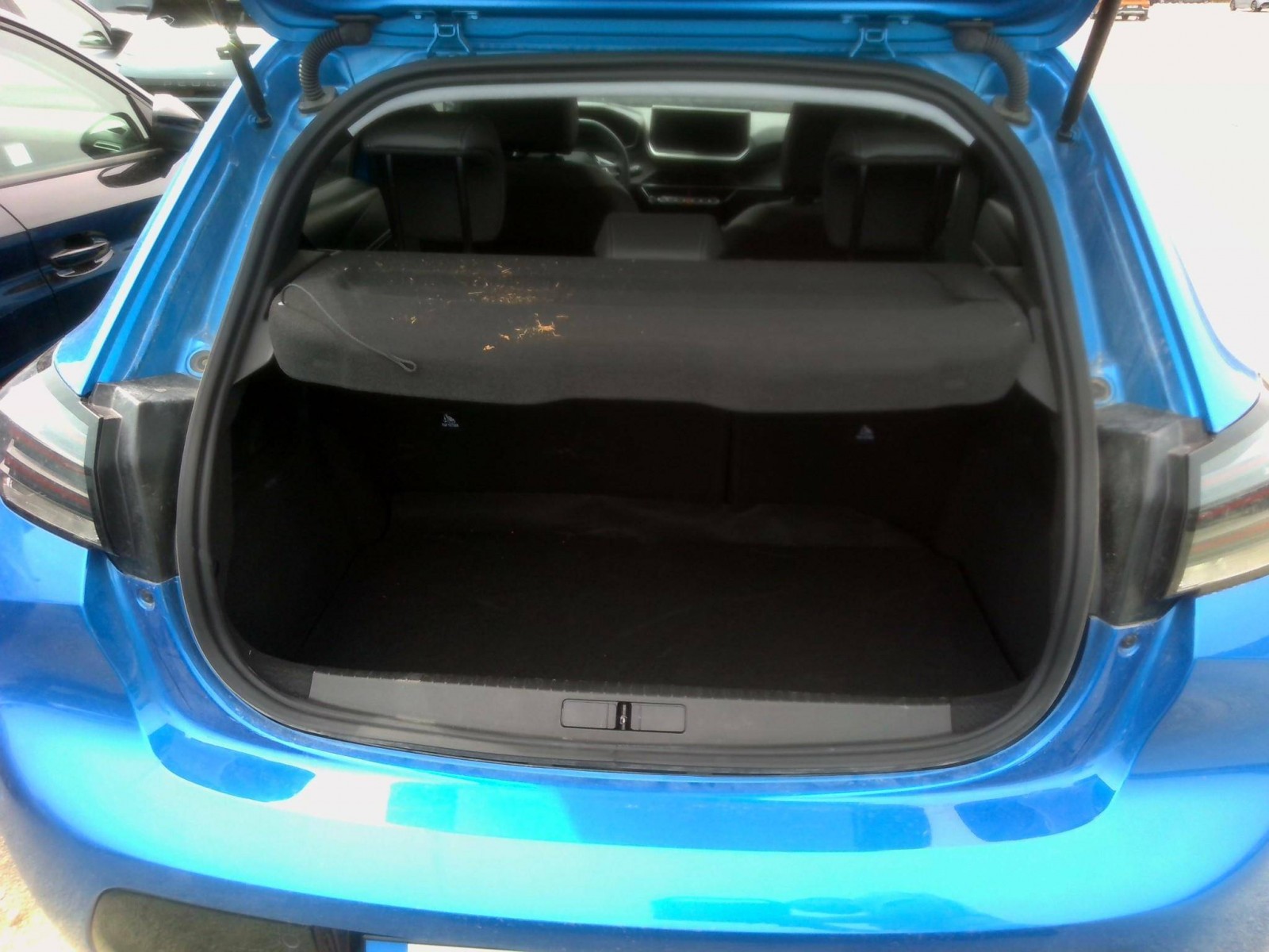 PEUGEOT - 208 - #850933 - 5