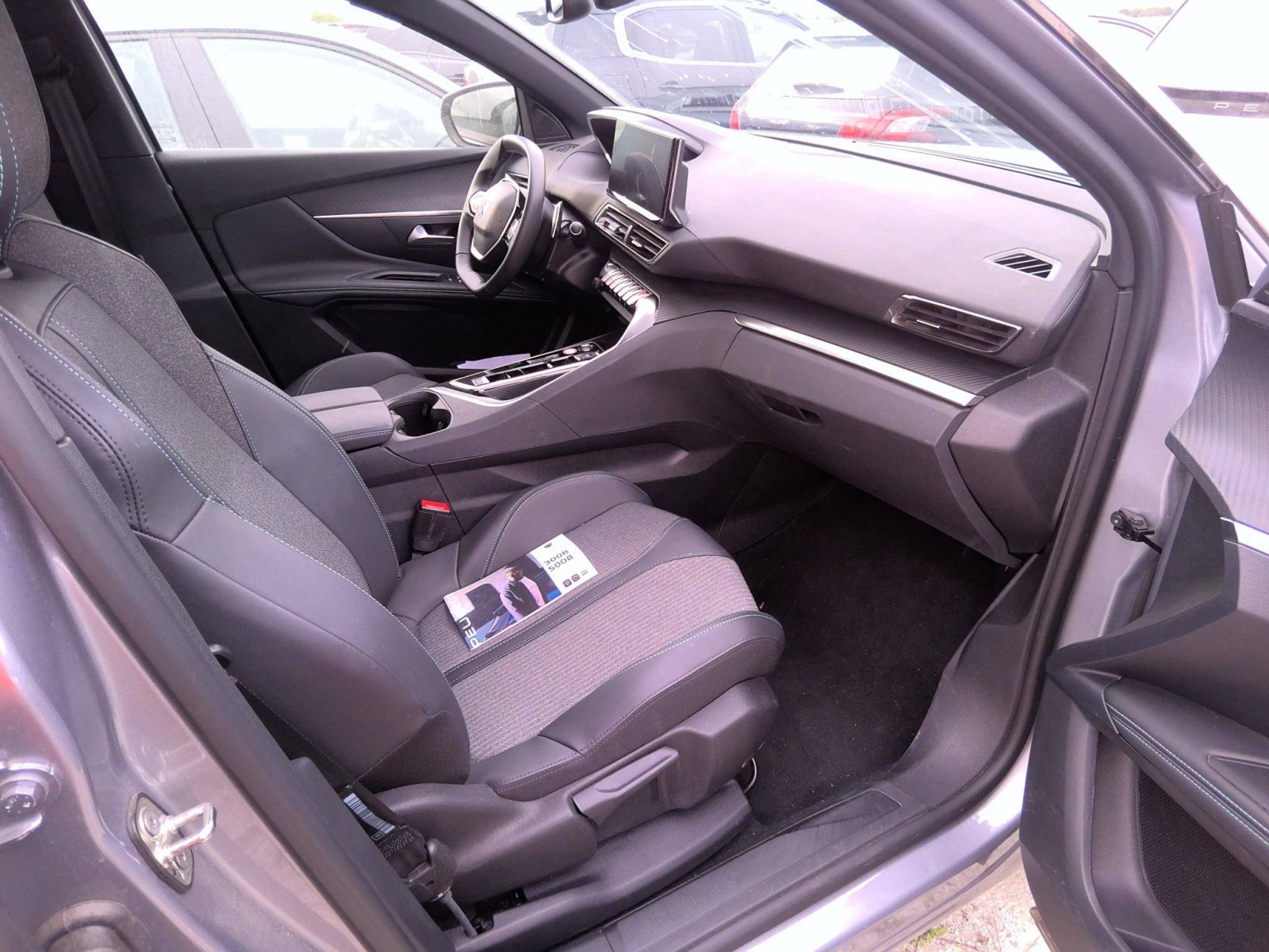 PEUGEOT - 3008 - #850934 - 2