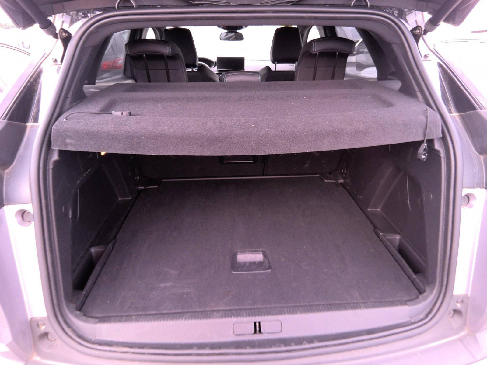 PEUGEOT - 3008 - #850934 - 5