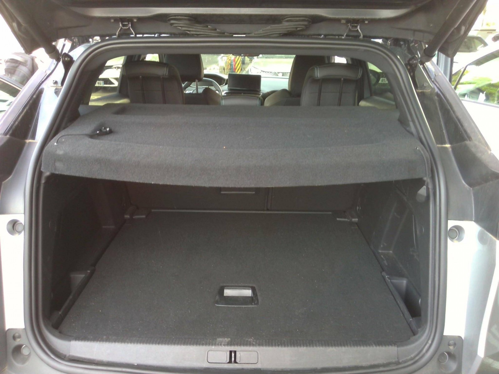 PEUGEOT - 3008 - #850938 - 5