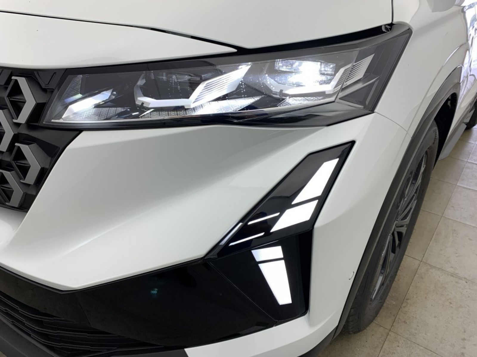 RENAULT - AUSTRAL NOUVEAU - #851535 - 23