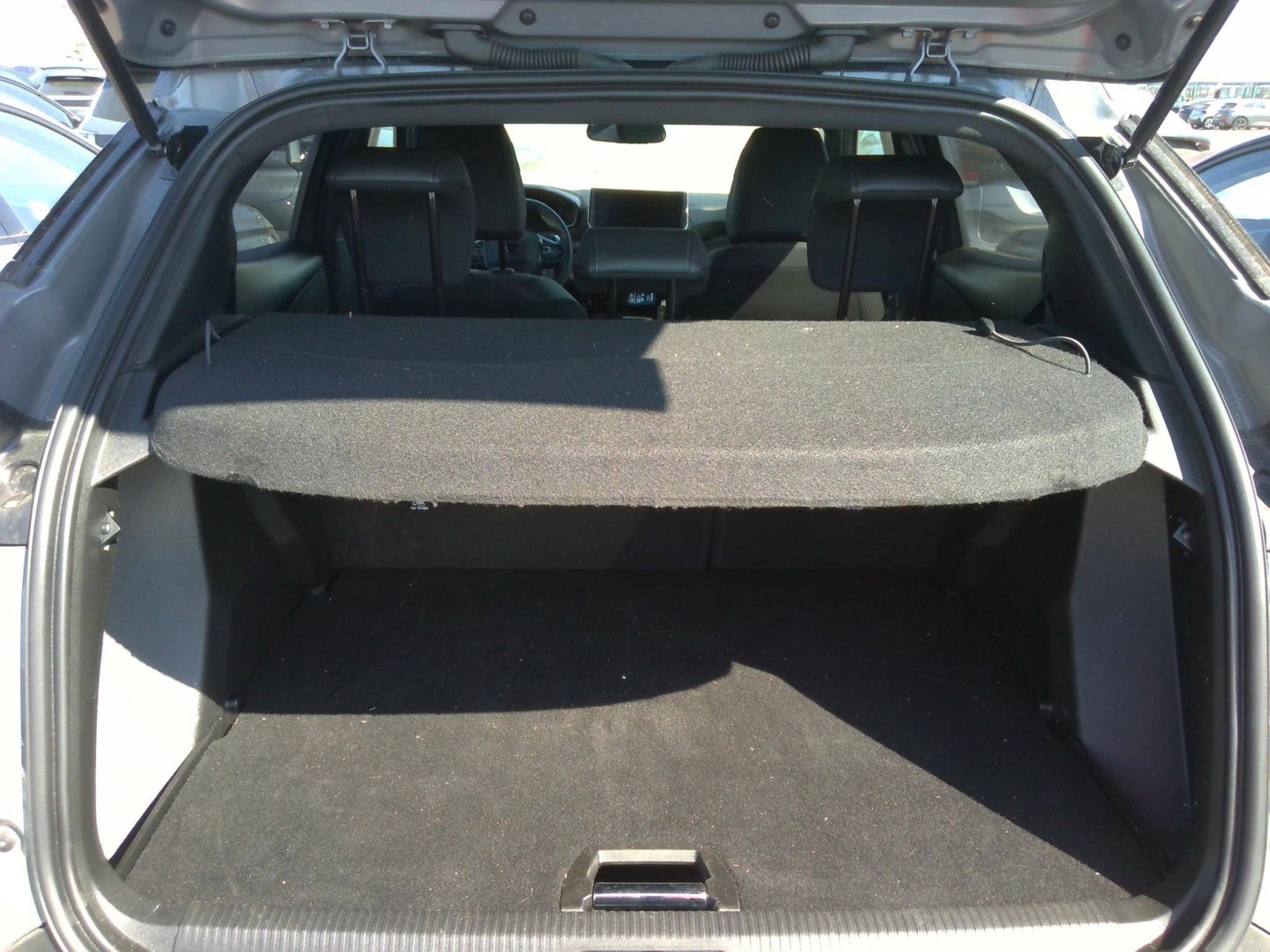 PEUGEOT - 2008 - #851331 - 5