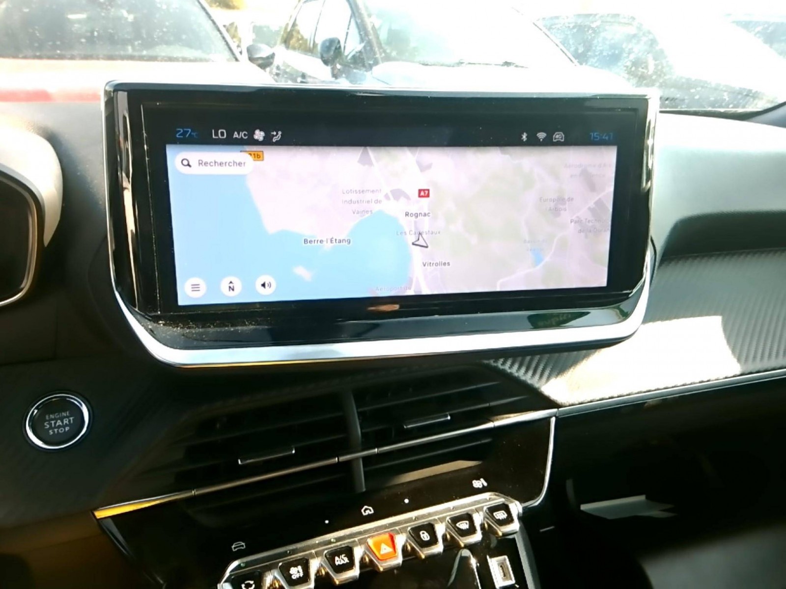 PEUGEOT - 2008 - #851333 - 3