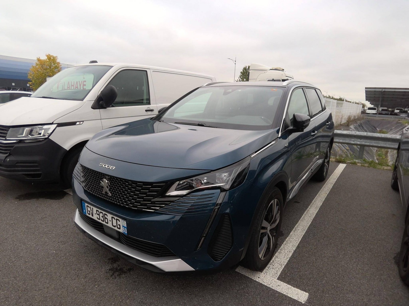 PEUGEOT - 5008 - #851397 - 0