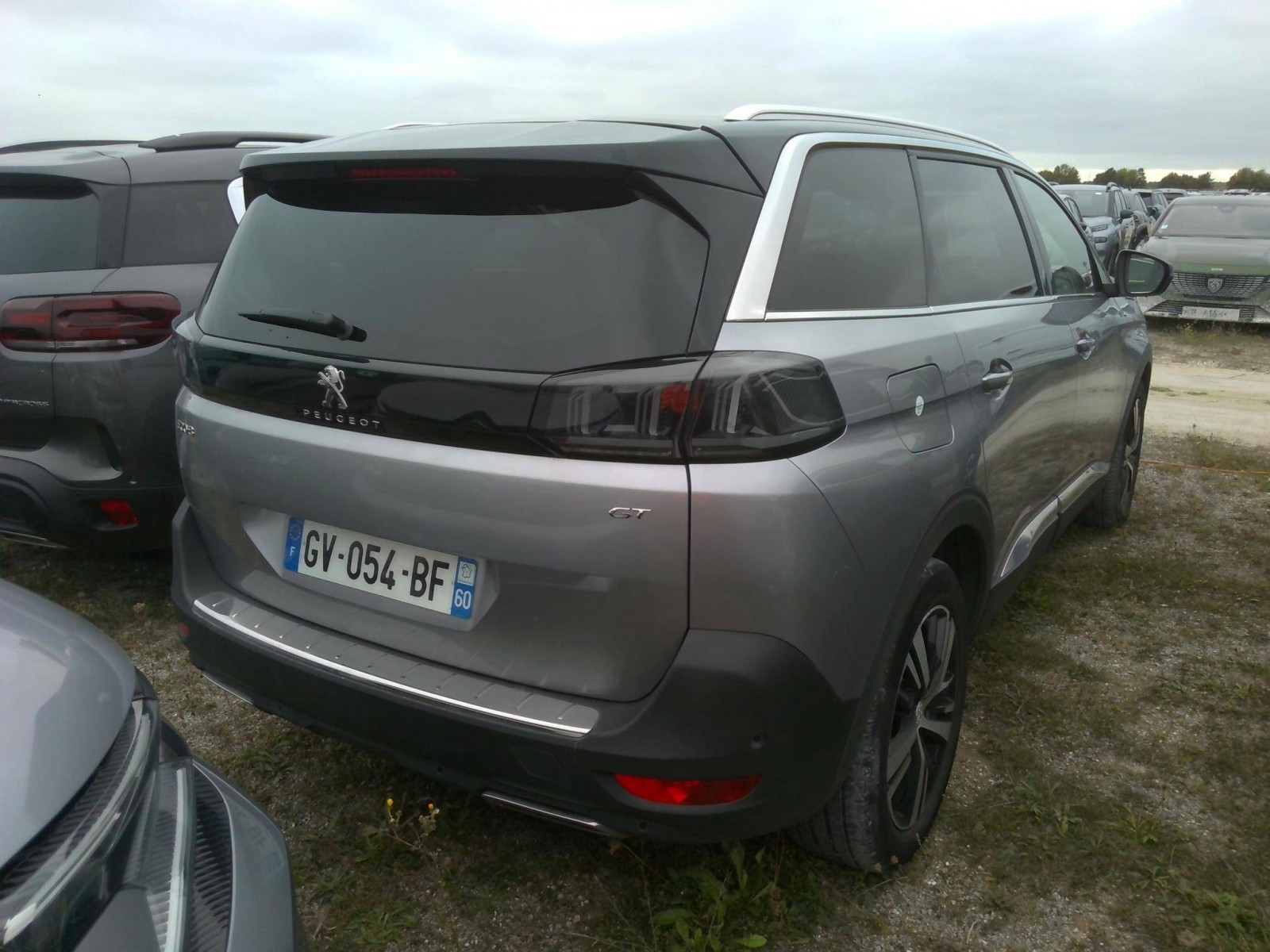 PEUGEOT - 5008 - #851396 - 1