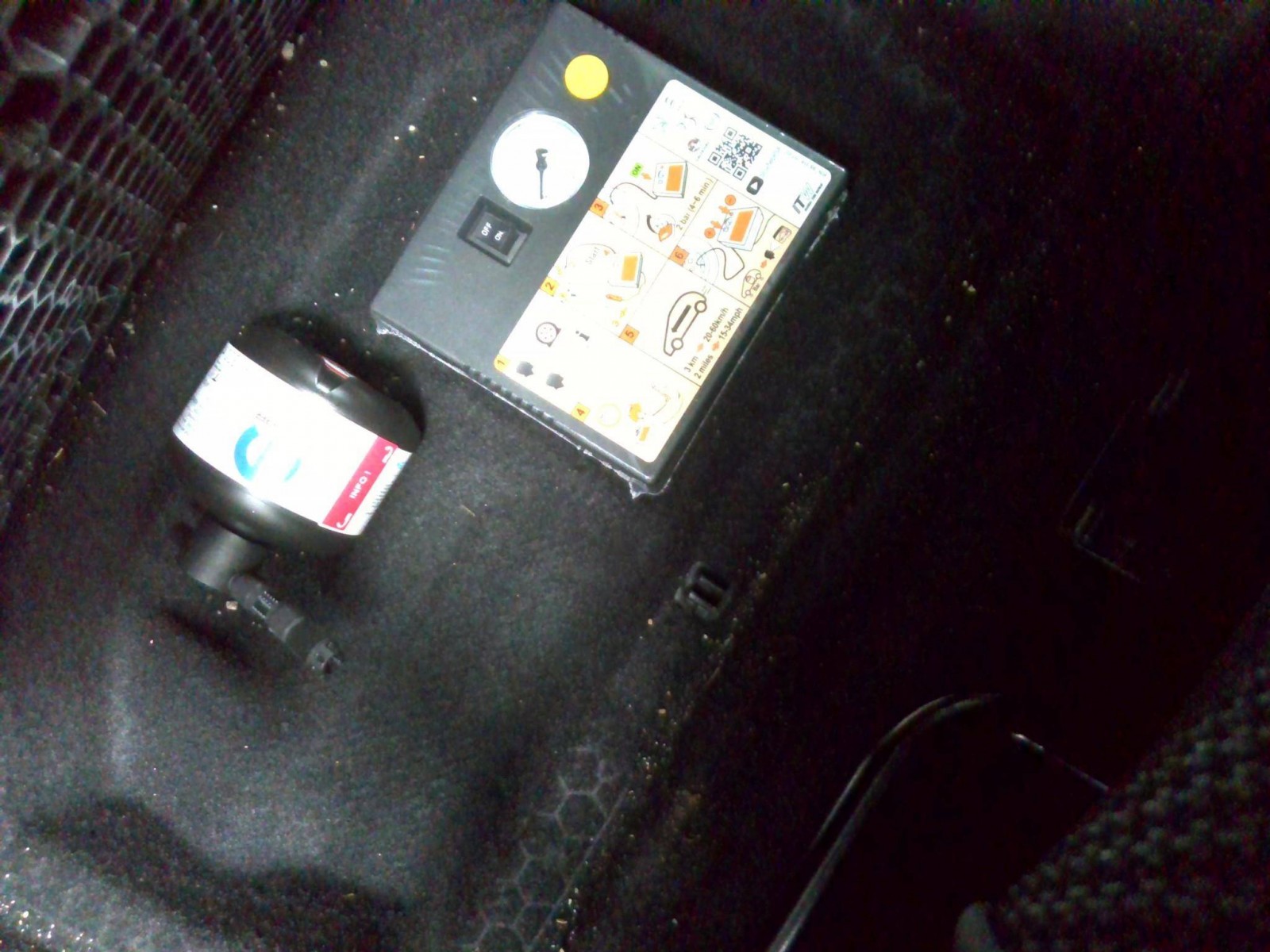 PEUGEOT - 5008 - #851396 - 5