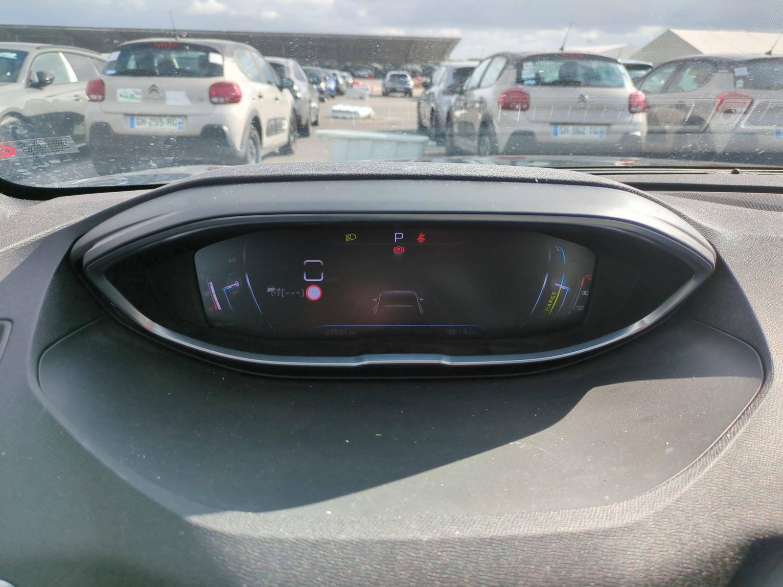 PEUGEOT - 5008 - #851395 - 3